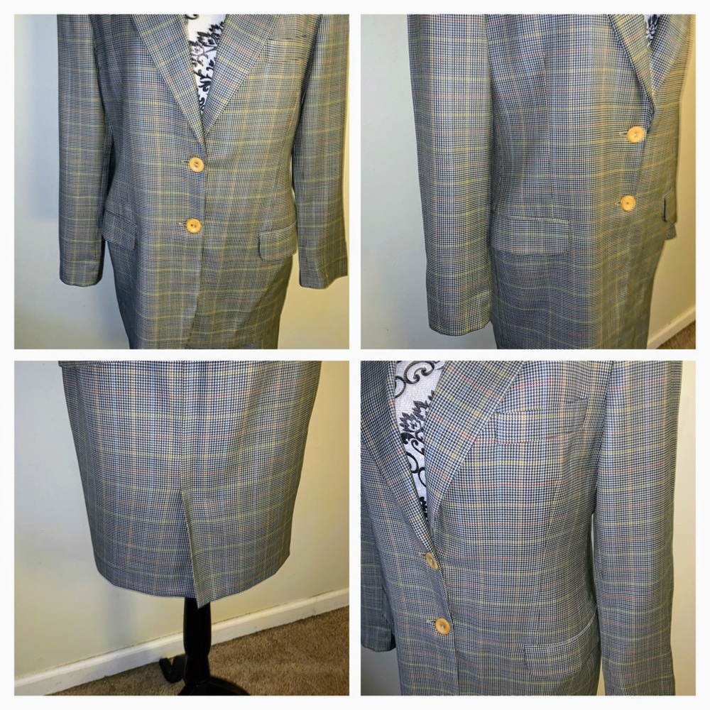 💜💜1-DAY SALE💛💜BURBERRY💛💜PINSTRIPE💛💜DOUBLE BREASTED💛💜 - Picture 5 of 8